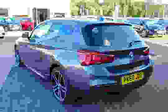 BMW 1 SERIES Photo a12c6c73-0885-4f89-ba89-a3d6618478c8.jpg