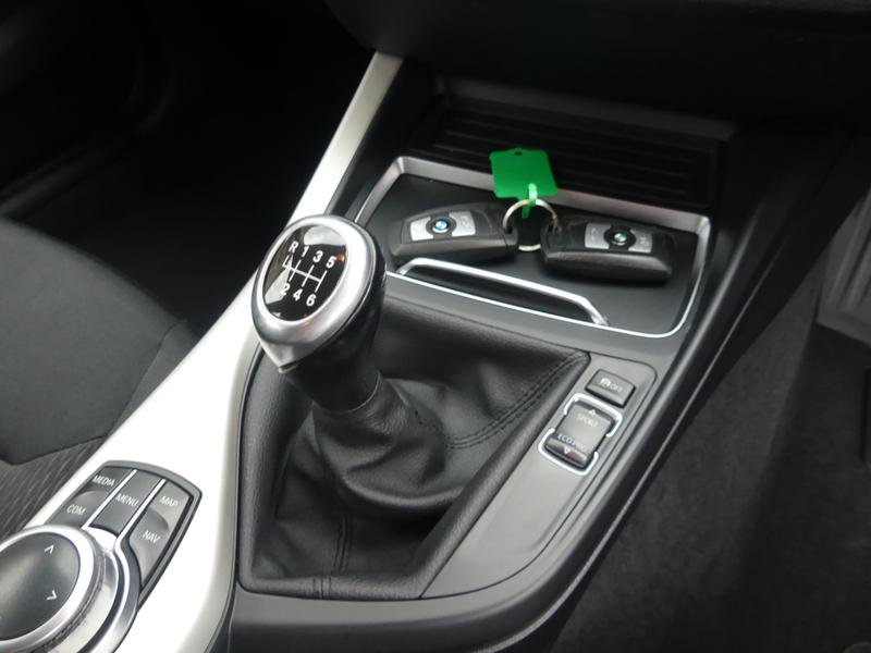 BMW 1 Series Photo a1304653-5e4c-40c4-acc8-246bb80d7cb6.jpg