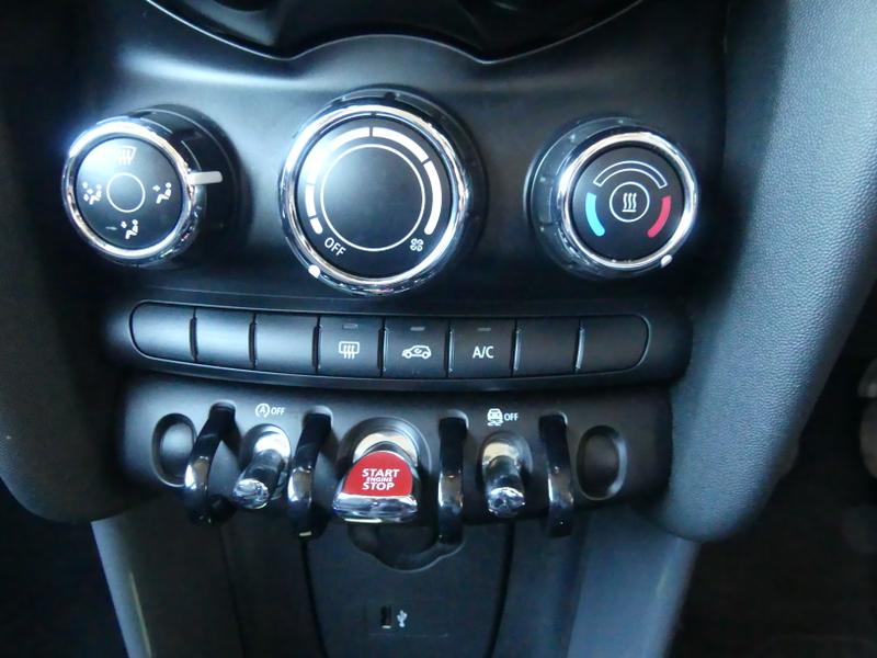 MINI Hatch Photo a131ae37-0467-42e6-8cf5-666e3dbe49b3.jpg