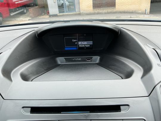 Ford C-Max Photo 44