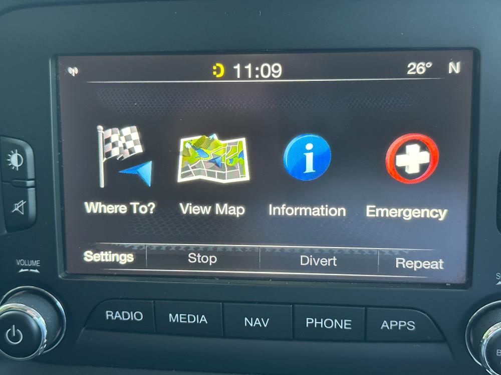 Used Jeep Renegade LW17YWJ 35