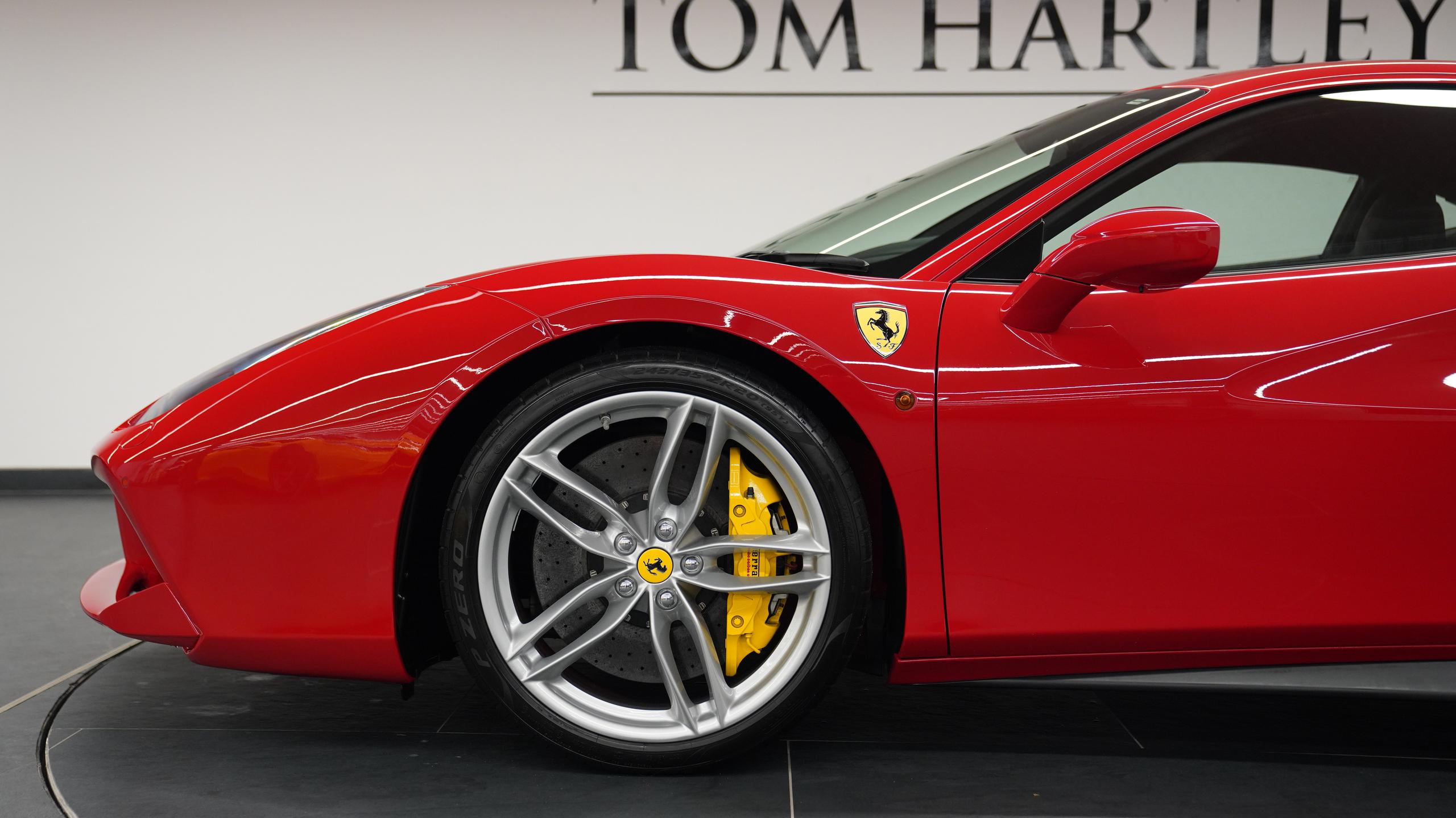 Used 2017 Ferrari 488 GTB £POA 9,500 miles Rosso Corsa | Tom Hartley オラフのヘアピン