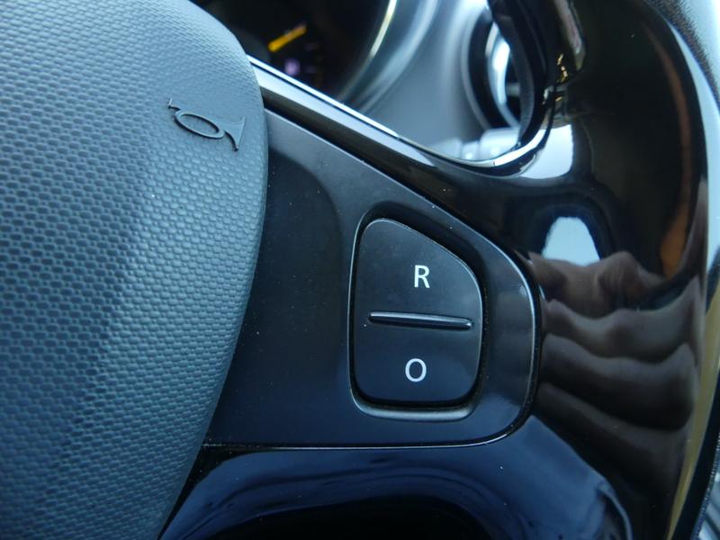 Renault Captur Photo a18e15fb-d7f7-409c-9117-94cf7011b330.jpg