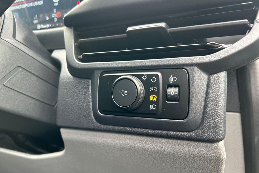 Ford TRANSIT CUSTOM Photo a19fea10-26c5-4867-bf45-db8915ea6cd6.jpg