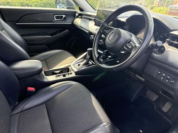 Honda HR-V Photo 1