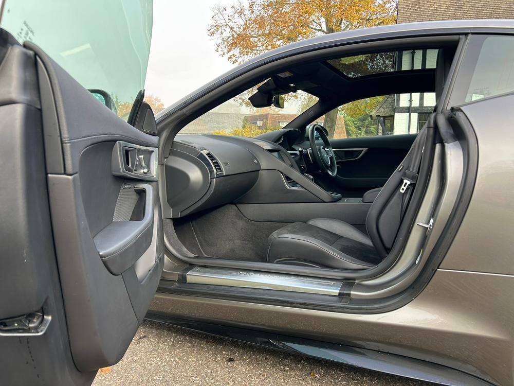 Used Jaguar F-Type YK21WKZ 27