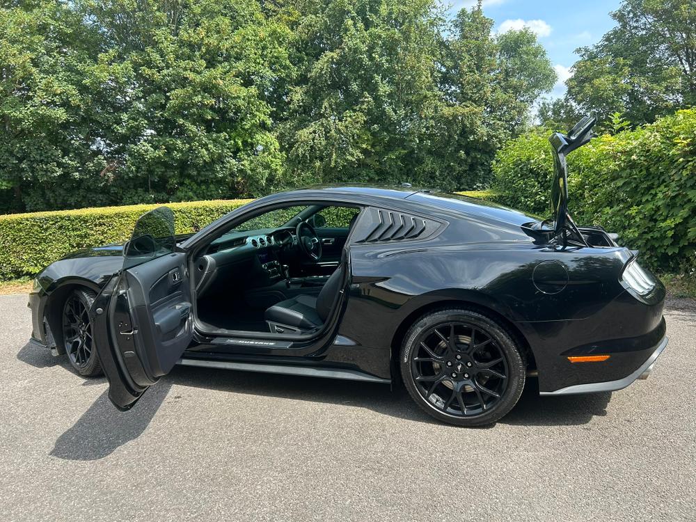 Used Ford Mustang ML20OXK 9