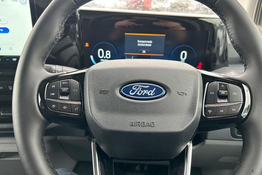 Ford TRANSIT CUSTOM Photo a1d86cce-8564-4029-a585-c28bb6a6e98a.jpg