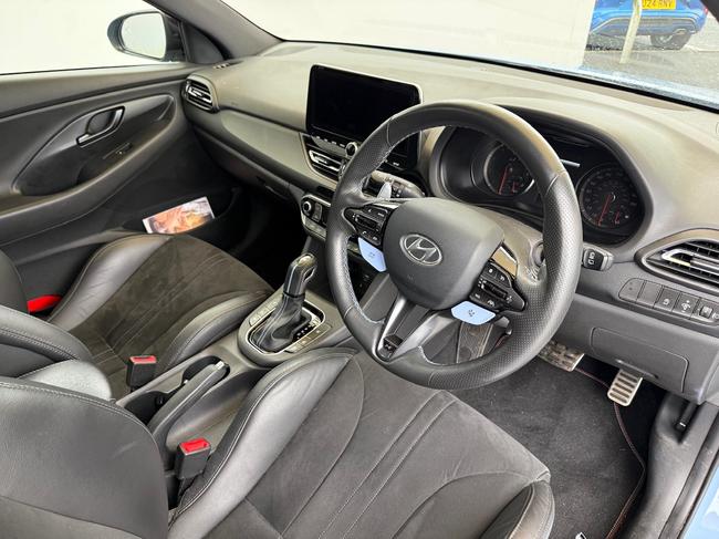 Hyundai i30 Photo a1dd3ee5-aff5-4acb-98f2-1fd1bff468a1.jpeg