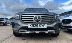 Mercedes-Benz GLB Photo 2