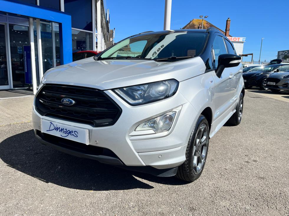 Ford EcoSport Photo a1f9633e-08e5-45bb-aa4e-a468cc6d6a27.jpg