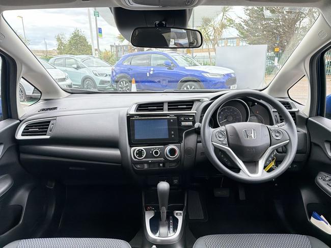 Honda Jazz Photo a211afff-7754-4ee6-98f3-d5bc67b093a2.jpg