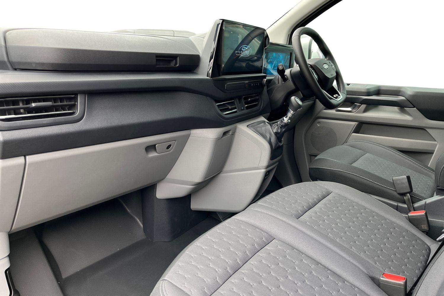 Ford TRANSIT CUSTOM Photo 3