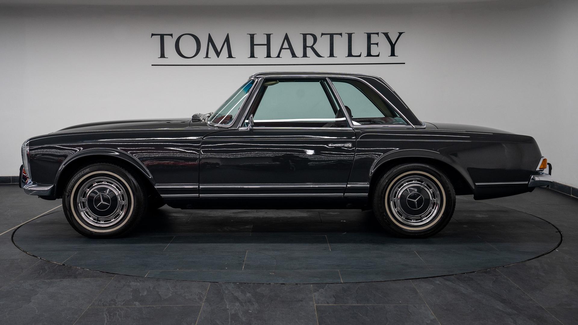 Mercedes-Benz 280 SL Photo a232c3ee-015a-4fc8-9f6b-ad4a983cc555.jpg