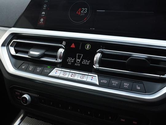 BMW 3 Series Photo a24aca80-1c99-4d50-aa50-0456dcc497b5.jpg