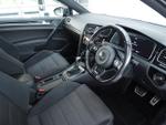 Volkswagen Golf Photo 2