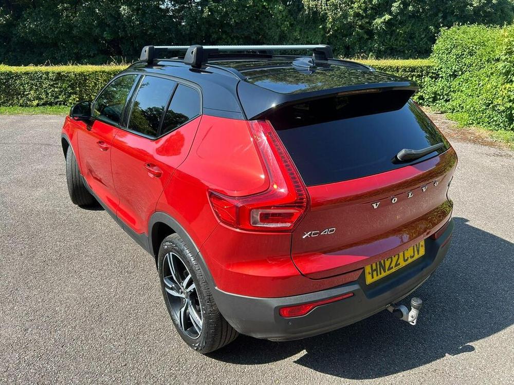 Used Volvo XC40 HN22CJV 7