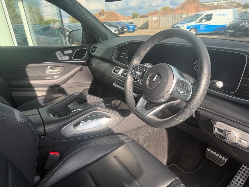 Mercedes-Benz GLE Photo a264b8a5-ccdb-4901-90bc-87ebc27adef2.jpeg