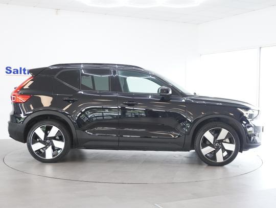 Volvo XC40 Photo a2714624-b37d-43a8-a4a4-13b3076c4743.jpg