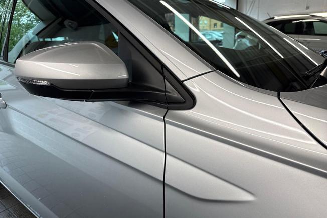 Volkswagen Polo Photo 36