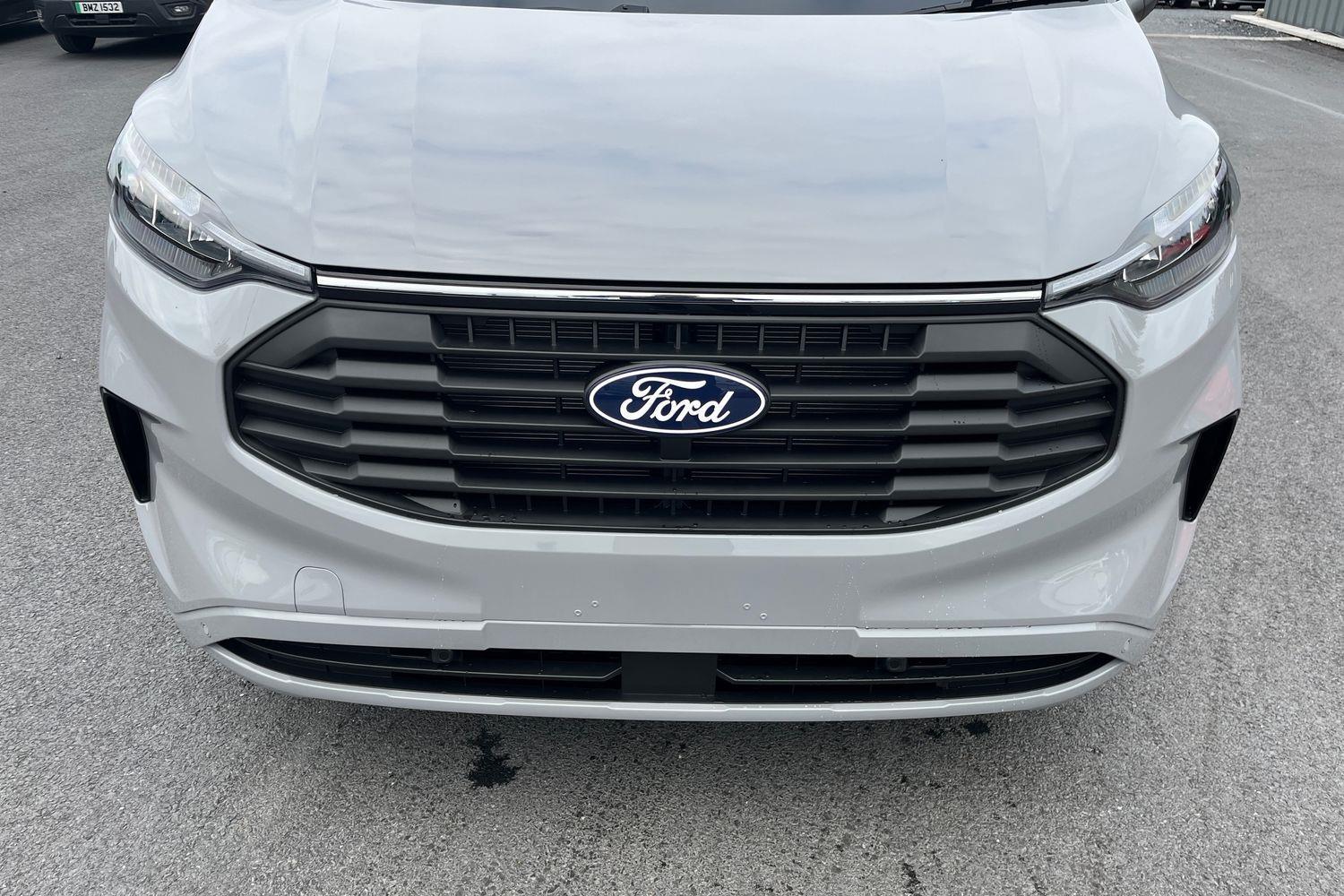 Ford TRANSIT CUSTOM Photo 15
