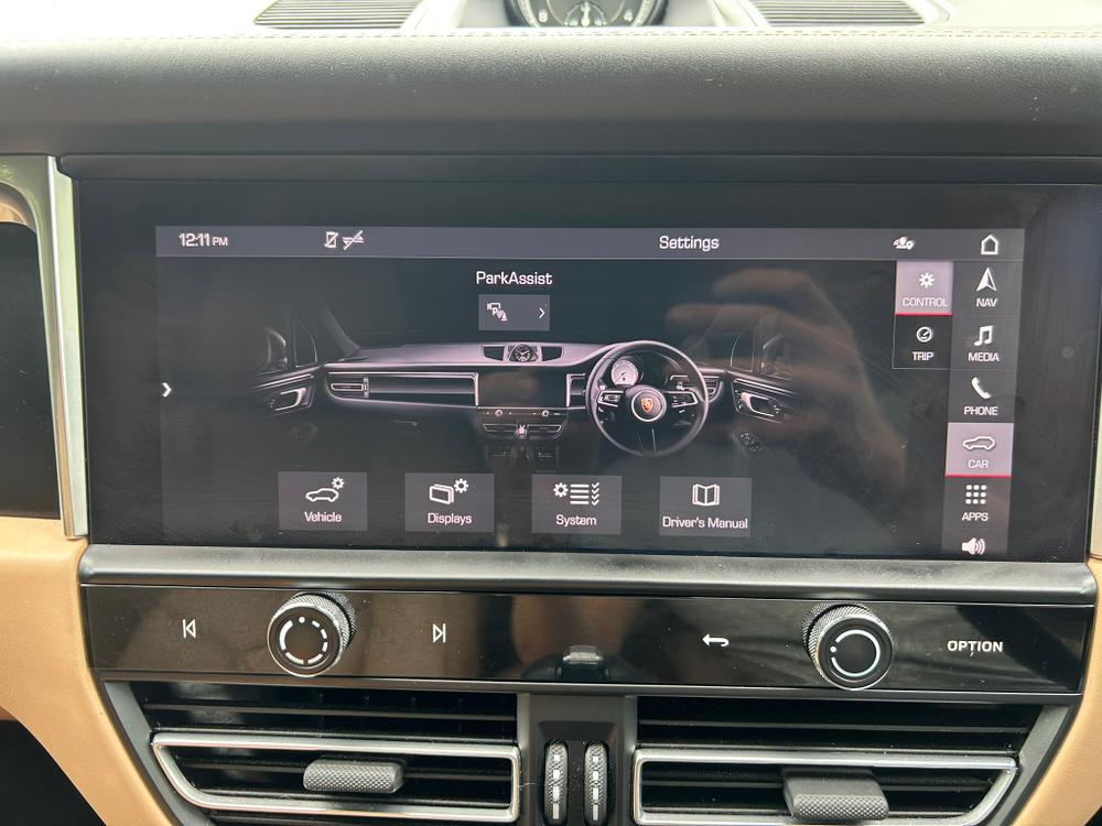 Used Porsche Macan YJ72ASM 41