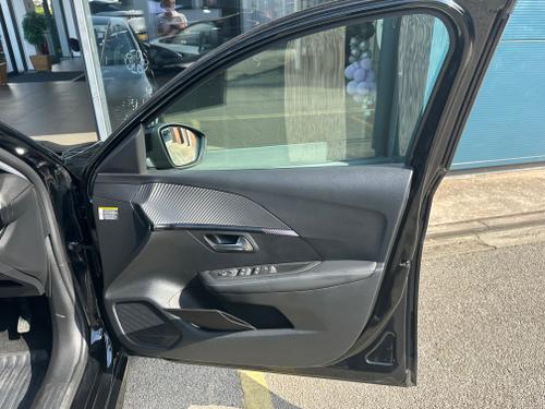 Peugeot 208 Photo a2855e01-ef66-4502-a9ef-1fb86bb83054.jpeg