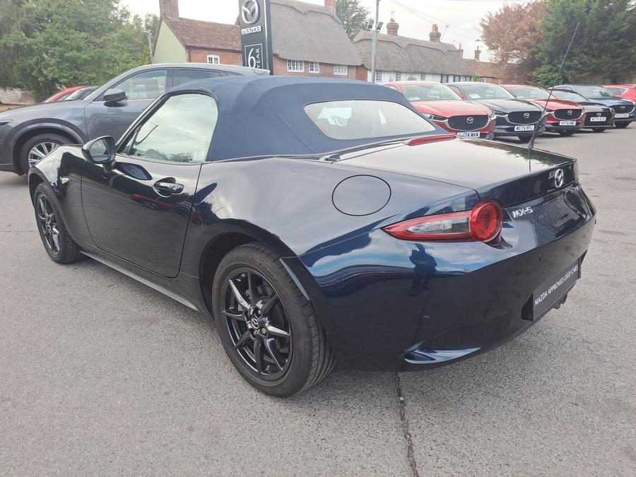 Mazda MX-5 Photo a2894d87-2765-487d-86b8-92a780184528.jpg