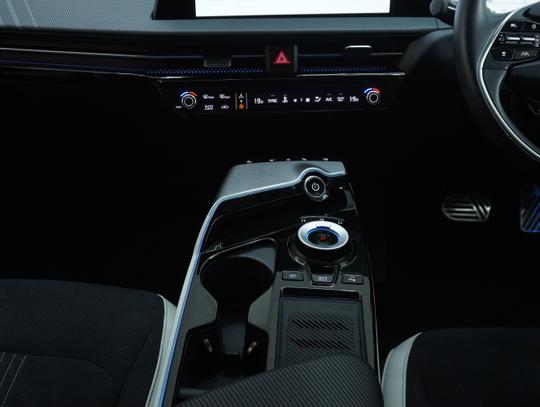 Kia EV6 Photo a29a8ffb-5e69-4389-b842-31b58b38f9b1.jpg