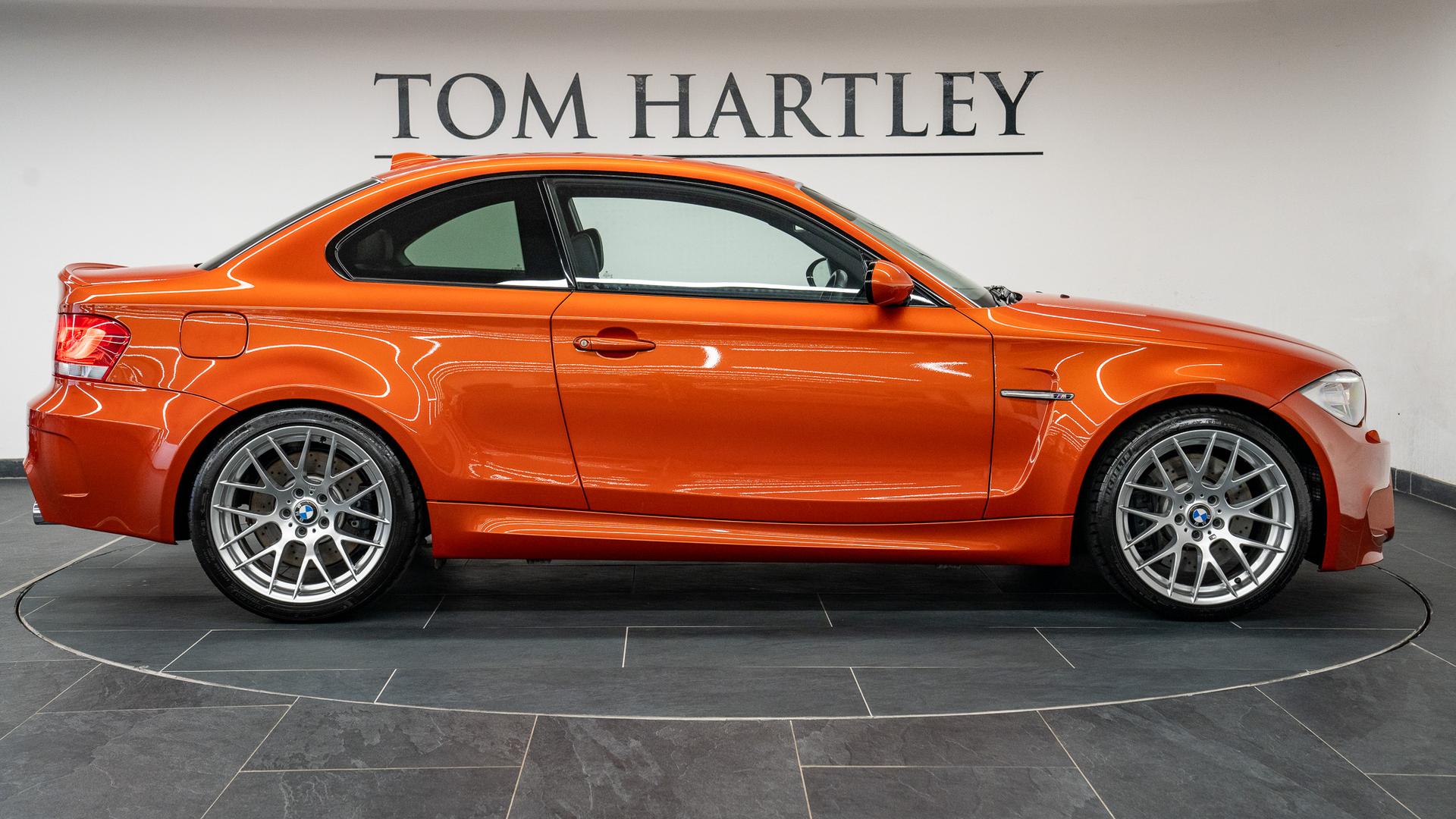 BMW 1M Photo a2a46c42-b552-496c-a8e3-f97a9cabda3d.jpg