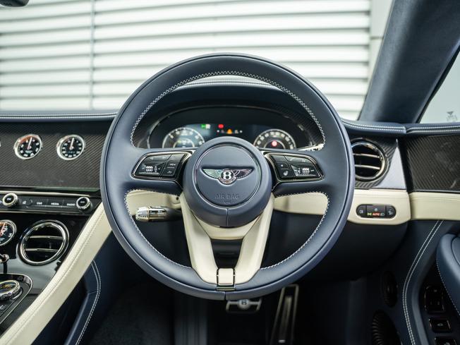 BENTLEY Continental GT  Photo 17