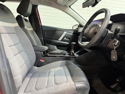 Citroen C4 Photo a2b21ef5-845b-408a-904b-8fff246afa37.jpeg
