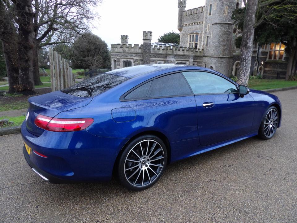 Used Mercedes-Benz E Class YK20KOW 9