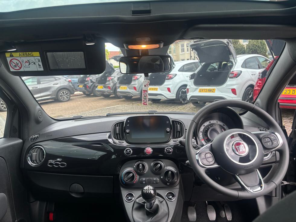 Fiat 500 Photo a2bf4df4-df4a-4bd2-a59e-dccede5ea86a.jpeg