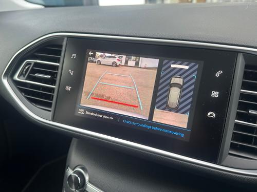 Peugeot 308 SW Photo a2c80dc6-27b0-48a8-a7b4-dd158d21ce4f.jpeg