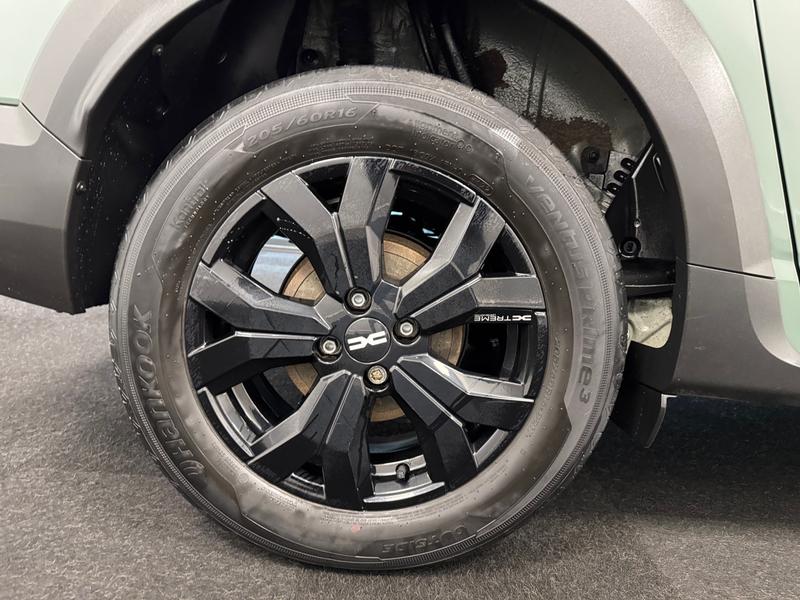 Dacia Jogger Photo a2ce81ed-8fe6-4575-9ca2-70cc9e9376cf.jpg