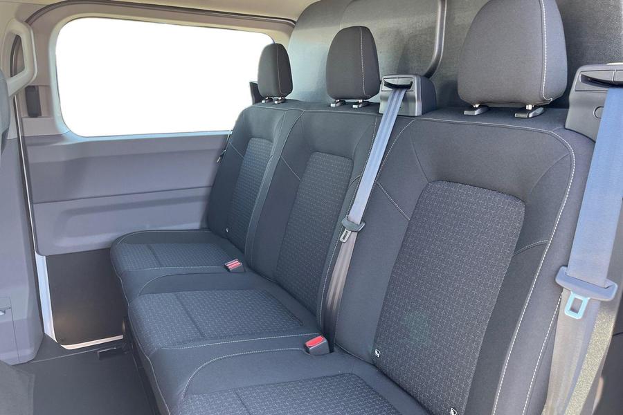 Ford TRANSIT CUSTOM Photo a2ecff1b-d41c-415d-926e-7ad9f25079a3.jpg