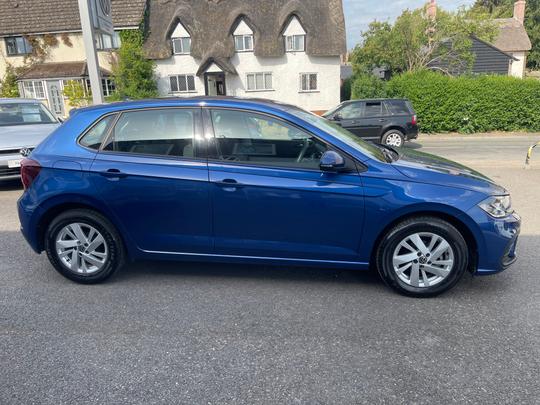Volkswagen Polo Photo a2ed08fc-dd65-4e0f-a5dd-443ef71189cf.jpg