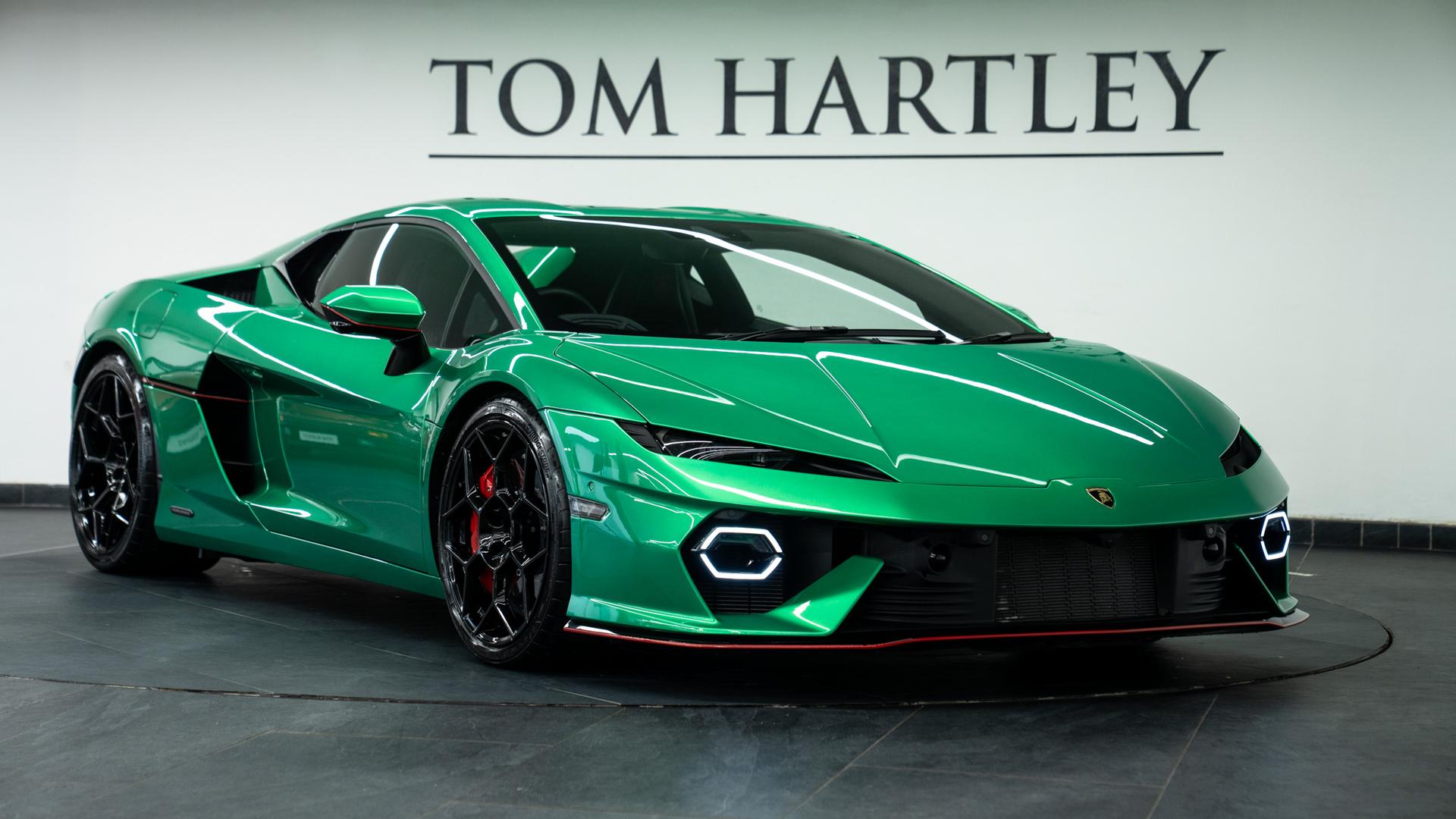 LAMBORGHINI Temerario Photo a2f8d373-828e-47ba-bf03-bec3c467503e.jpg