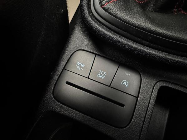 Used Ford Fiesta YR72UWS 17