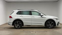 VOLKSWAGEN Tiguan Photo 4