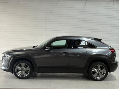 Mazda MX-30 Photo a3045f1d-b501-4663-b9c5-738cd4fe7e66.JPEG
