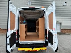 Ford Transit Photo 8
