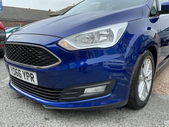 Ford C-Max Photo 18