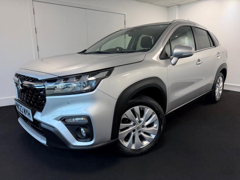 Suzuki S-Cross Photo a31b03eb-69ac-4f51-ad0a-14b305151583.jpg