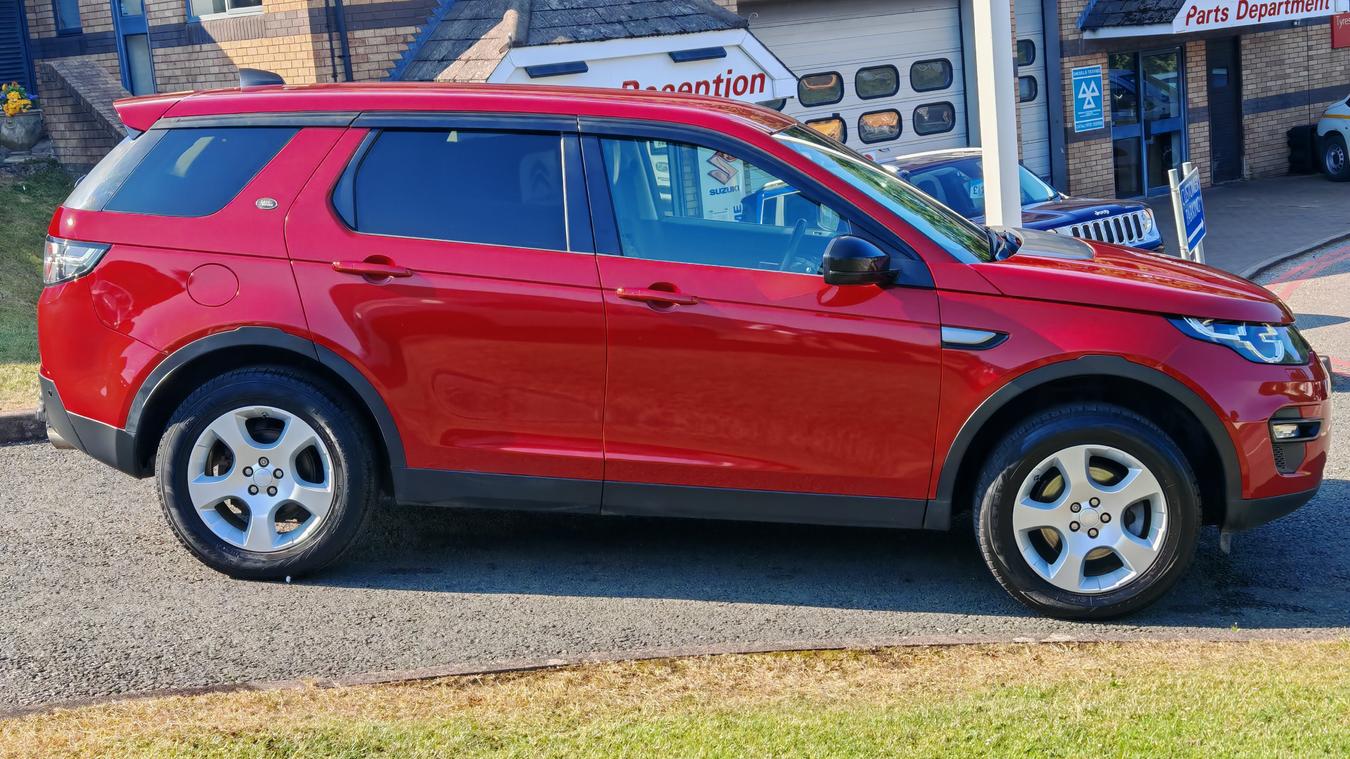 Used Land Rover Discovery Sport WD17FBX 2