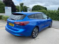 Ford Focus Photo 6