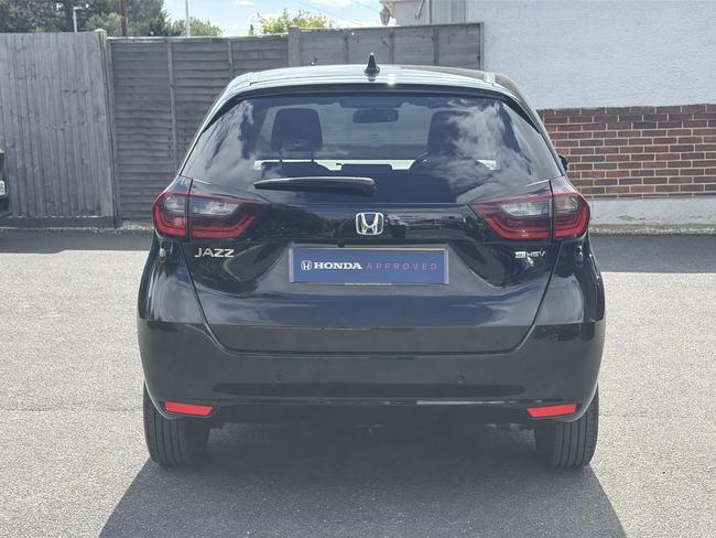 Honda Jazz Photo a3298dcf-eb10-44b9-96a4-5ac8da6d79b6.jpg