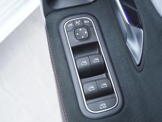 Mercedes-Benz A Class Photo a330b486-2636-4f70-a370-a38c9cb241b4.jpg