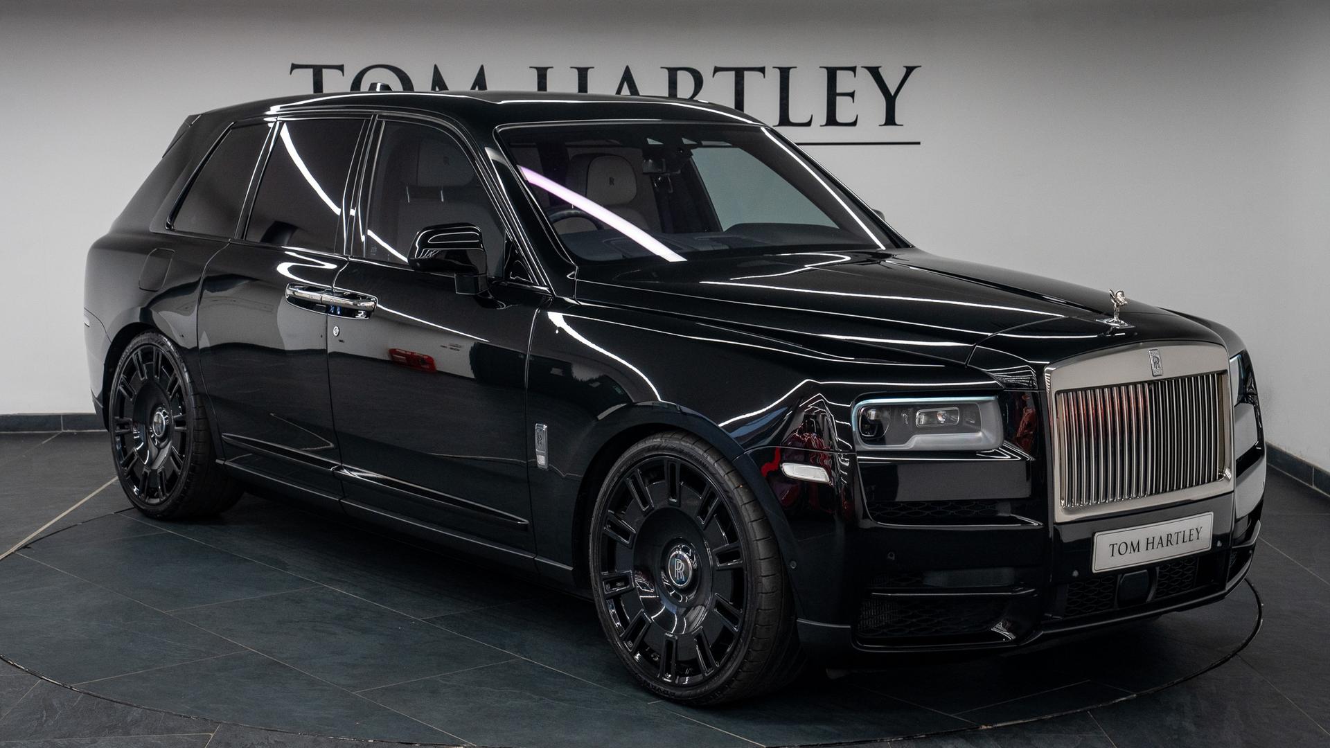 Rolls-Royce Cullinan Photo a332416c-9e35-442b-8542-dc1921340551.jpg